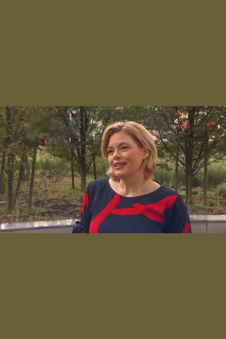 Arrivée et déclaration de la ministre de l’Agriculture Julia Klöckner