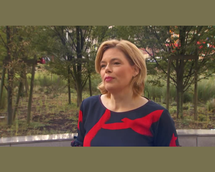 Ankunft und Doorstep Statement von Landwirtschaftsministerin Klöckner