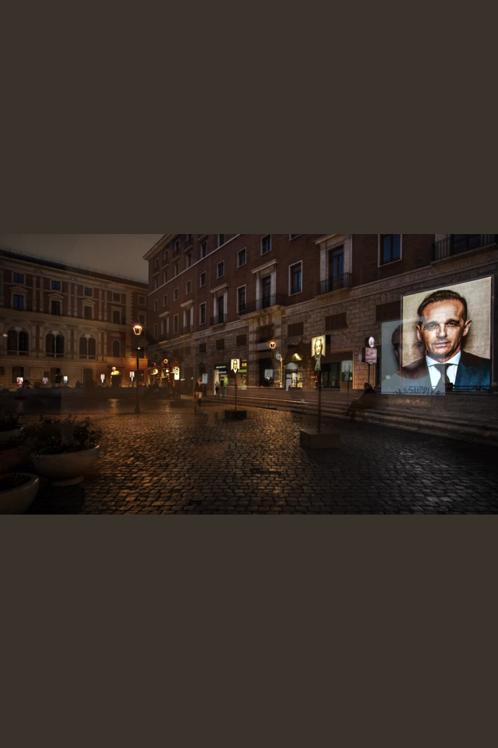 Faces of Europe - Piazza di S Silvestro